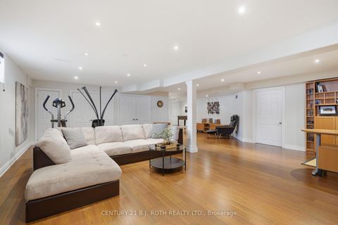 Photo 30 at 115 Sandringham Drive, Shore, Barrie