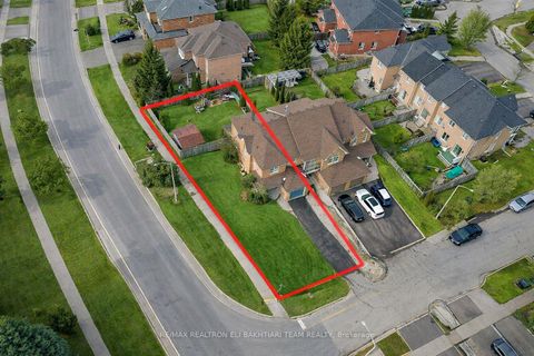 Photo 0 at 133 Long Point Drive, Oak Ridges Lake Wilcox, Richmond Hill