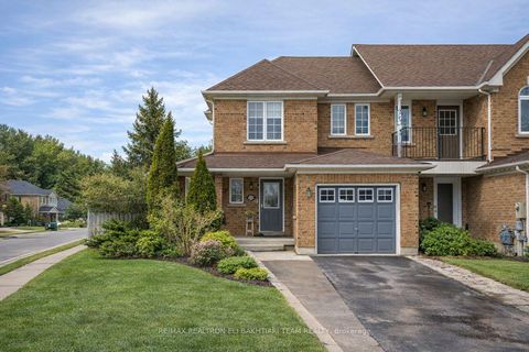 Photo 1 at 133 Long Point Drive, Oak Ridges Lake Wilcox, Richmond Hill