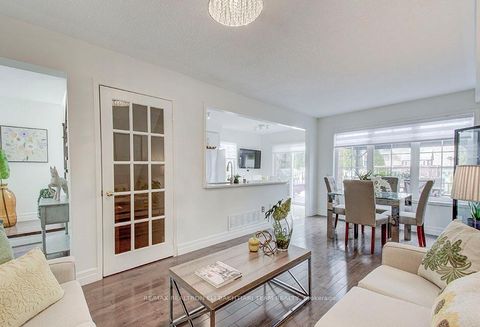Photo 9 at 133 Long Point Drive, Oak Ridges Lake Wilcox, Richmond Hill
