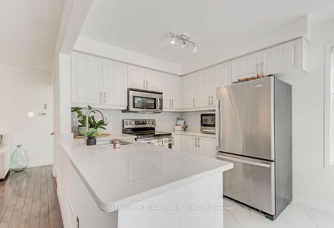 Photo 13 at 133 Long Point Drive, Oak Ridges Lake Wilcox, Richmond Hill