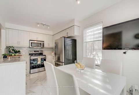Photo 21 at 133 Long Point Drive, Oak Ridges Lake Wilcox, Richmond Hill