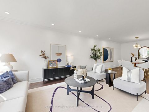 Photo 5 at 8 Meadowglade Crescent, Henry Farm, Toronto