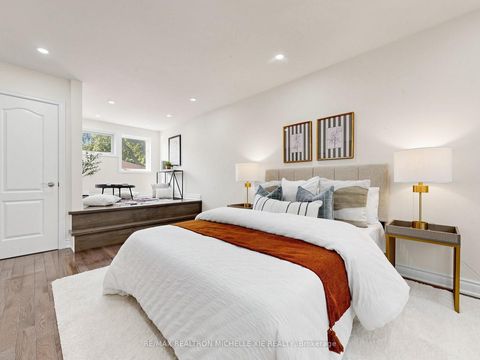 Photo 13 at 8 Meadowglade Crescent, Henry Farm, Toronto