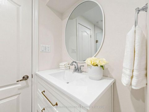 Photo 31 at 8 Meadowglade Crescent, Henry Farm, Toronto