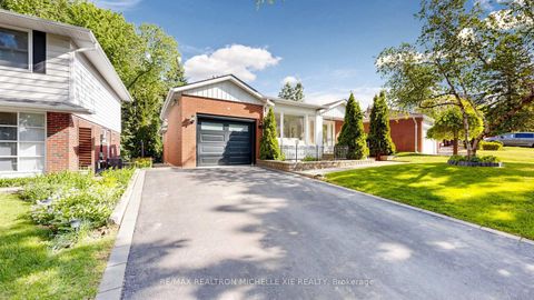 Photo 49 at 8 Meadowglade Crescent, Henry Farm, Toronto