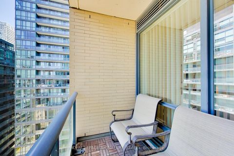 Photo 7 at 1219 - 438 King Street W, Waterfront Communities C1, Toronto