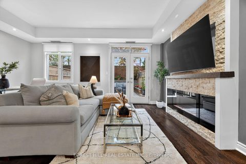 Photo 12 at 115 - 500 Richmond Street W, Waterfront Communities C1, Toronto