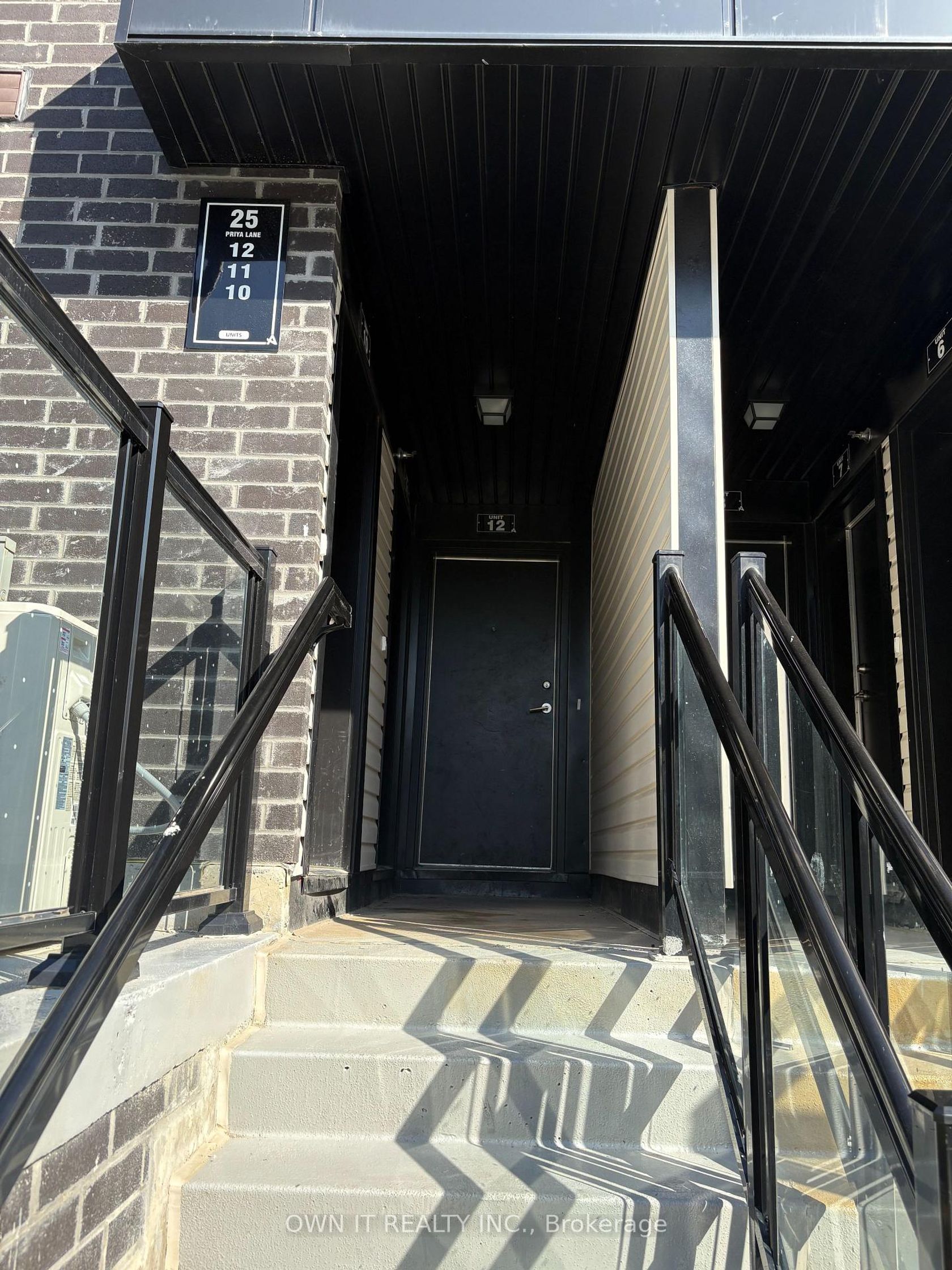 12 - 25 Priya Lane, Malvern, Toronto 