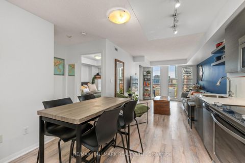 Photo 3 at 819 - 400 Adelaide Street E, Moss Park, Toronto