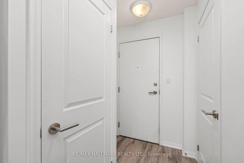 Photo 18 at 819 - 400 Adelaide Street E, Moss Park, Toronto