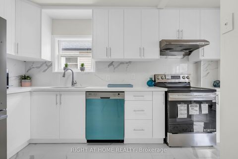Photo 13 at 6 Vanbrugh Avenue, Cliffside, Toronto