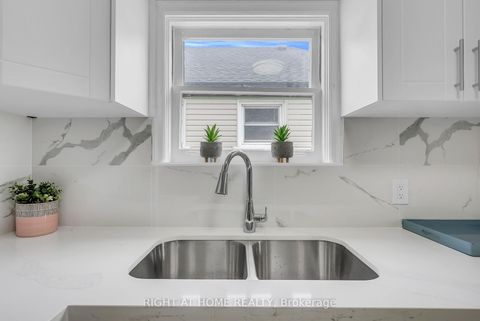 Photo 15 at 6 Vanbrugh Avenue, Cliffside, Toronto