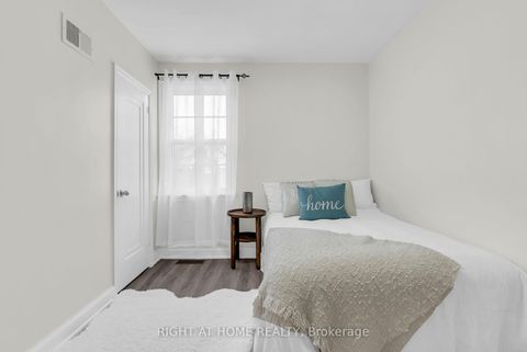 Photo 18 at 6 Vanbrugh Avenue, Cliffside, Toronto
