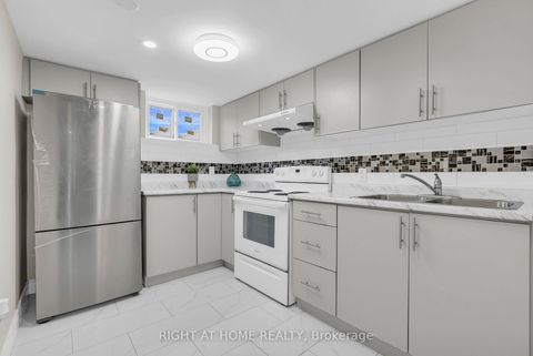 Photo 27 at 6 Vanbrugh Avenue, Cliffside, Toronto