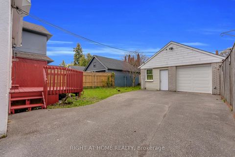 Photo 35 at 6 Vanbrugh Avenue, Cliffside, Toronto