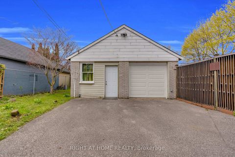 Photo 37 at 6 Vanbrugh Avenue, Cliffside, Toronto