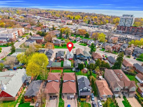 Photo 39 at 6 Vanbrugh Avenue, Cliffside, Toronto