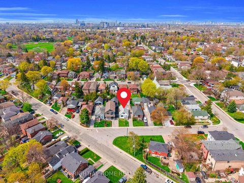 Photo 44 at 6 Vanbrugh Avenue, Cliffside, Toronto