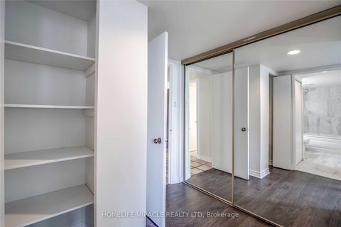 Photo 14 at 605 - 95 Lombard Street, Yonge Corridor, Toronto
