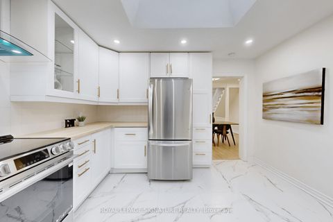 Photo 13 at 337 Glen Road, Moore Park, Toronto