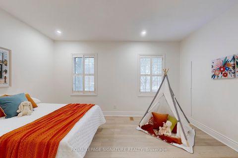 Photo 16 at 337 Glen Road, Moore Park, Toronto