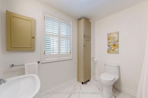 Photo 19 at 337 Glen Road, Moore Park, Toronto