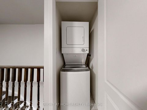 Photo 37 at B28 - 108 Finch Avenue W, Newtonbrook West, Toronto