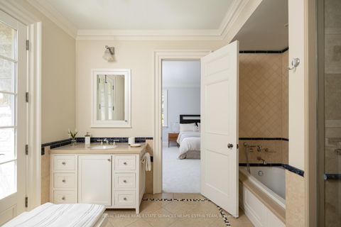 Photo 26 at 76 Binscarth Road, Moore Park, Toronto