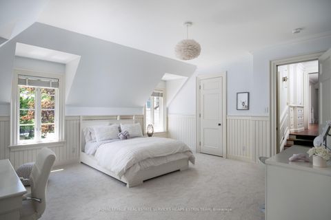 Photo 29 at 76 Binscarth Road, Moore Park, Toronto