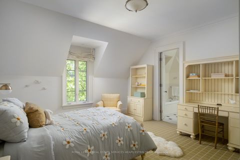 Photo 32 at 76 Binscarth Road, Moore Park, Toronto