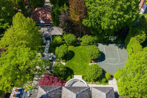 Photo 40 at 76 Binscarth Road, Moore Park, Toronto