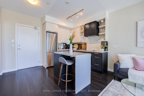 Photo 8 at 920 - 1830 Bloor Street W, High Park North, Toronto