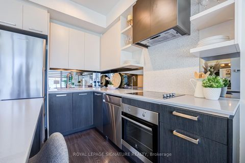 Photo 9 at 920 - 1830 Bloor Street W, High Park North, Toronto