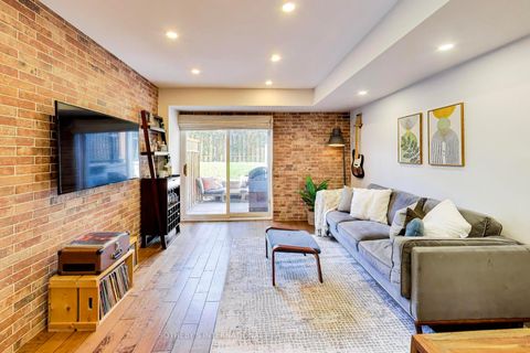 Photo 5 at 103 - 262 St Helens Avenue, Dufferin Grove, Toronto