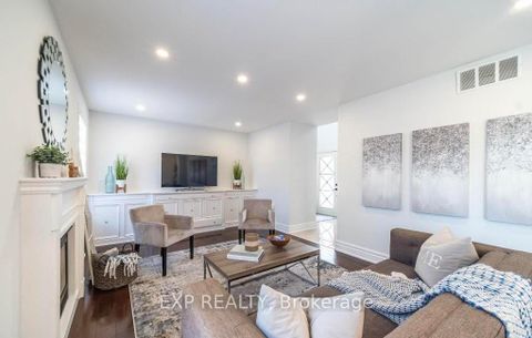 Photo 2 at 2293 Warrington Way, Alcona, Innisfil