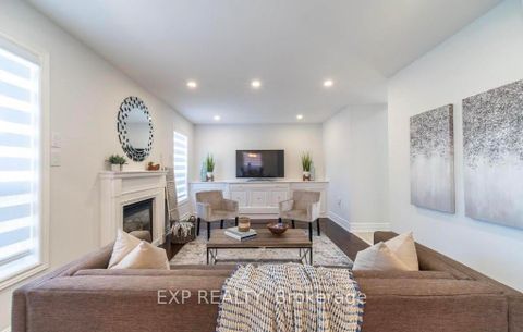 Photo 3 at 2293 Warrington Way, Alcona, Innisfil