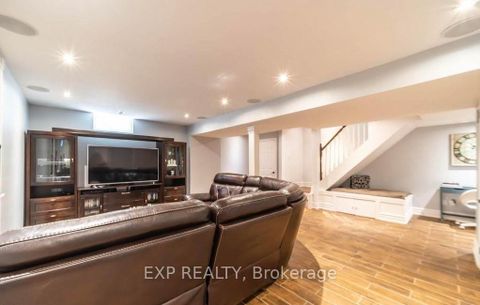 Photo 18 at 2293 Warrington Way, Alcona, Innisfil