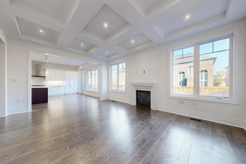 Photo 3 at 41 Torrey Pines Road, Kleinburg, Vaughan