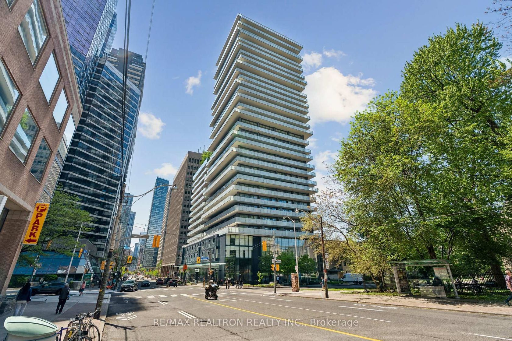 2005 - 57 St Joseph Street, Bay Street Corridor, Toronto 