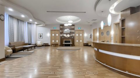 Photo 3 at 802 - 8 McKee Avenue, Willowdale East, Toronto