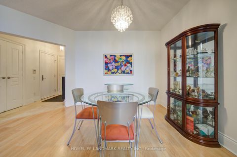 Photo 15 at 802 - 8 McKee Avenue, Willowdale East, Toronto
