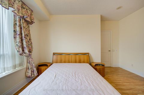 Photo 29 at 802 - 8 McKee Avenue, Willowdale East, Toronto