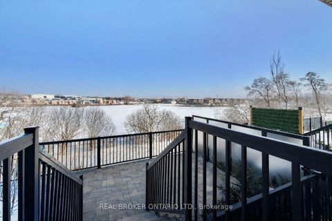 Photo 15 at 404 - 11 Steckley House Lane, Rural Richmond Hill, Richmond Hill
