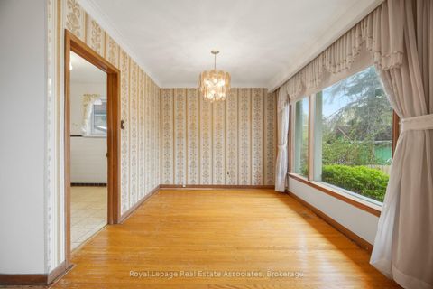 Photo 10 at 193 Kingsview Boulevard, The Westway, Toronto