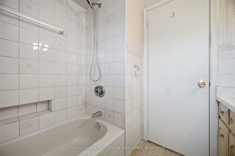 Photo 34 at 193 Kingsview Boulevard, The Westway, Toronto