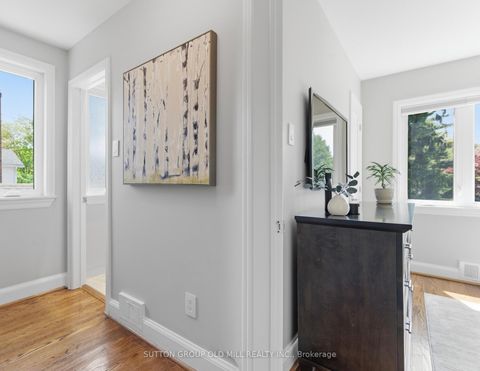 Photo 9 at 78 Ballacaine Drive, Queensway, Toronto