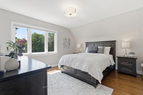 Photo 12 at 78 Ballacaine Drive, Queensway, Toronto