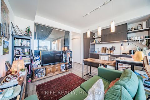 Photo 2 at 2204 - 197 Yonge Street, Yonge Corridor, Toronto