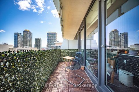 Photo 13 at 2204 - 197 Yonge Street, Yonge Corridor, Toronto